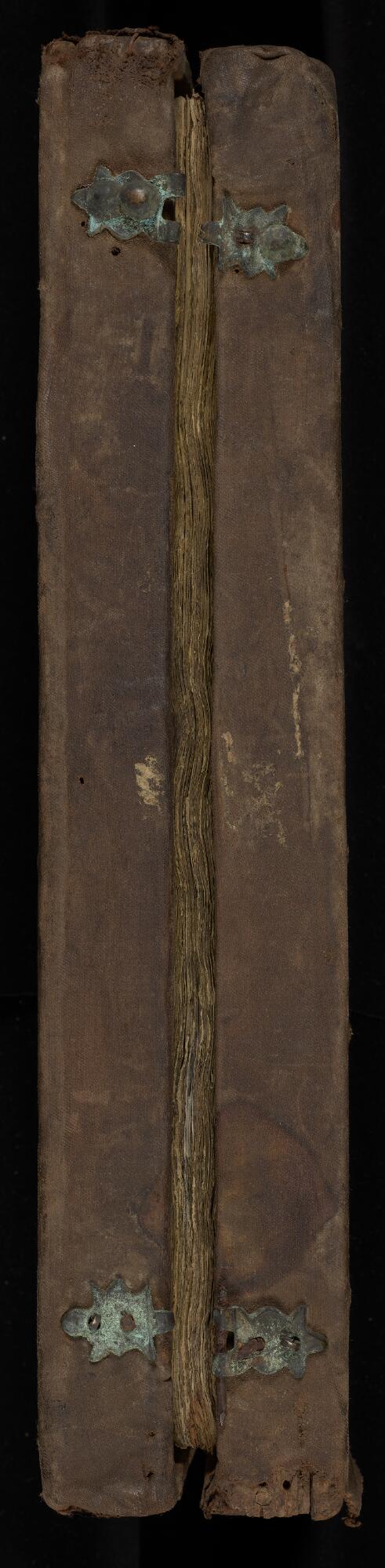 Fore edge, Gaster Hebrew MS 2033 (Trilingual Pentateuch and Haftarot)